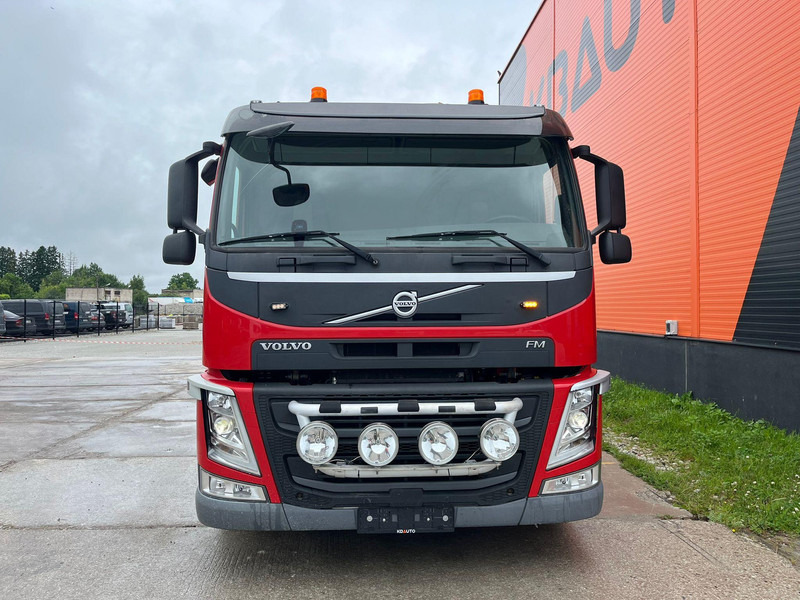 Volvo FM 330 6x2*4 EFFER 215/4S / PLATFORM L=6529 mm - Camion plateau, Camion grue: photos 3 Volvo FM 330 6x2*4 EFFER 215/4S / PLATFORM L=6529 mm - Camion plateau, Camion grue: photos 3