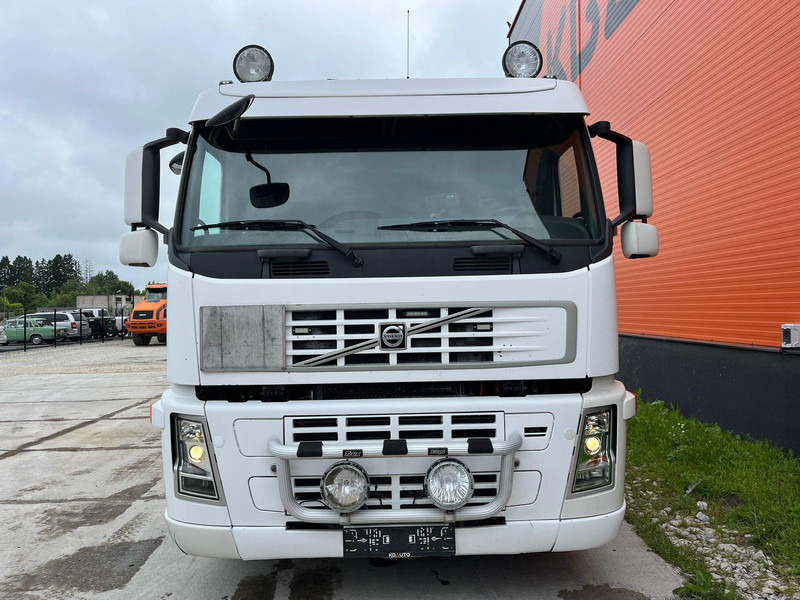 Volvo FM 410 6x2*4 HYDRAULICS / CHASSIS L=6875 mm - Châssis cabine: photos 3 Volvo FM 410 6x2*4 HYDRAULICS / CHASSIS L=6875 mm - Châssis cabine: photos 3