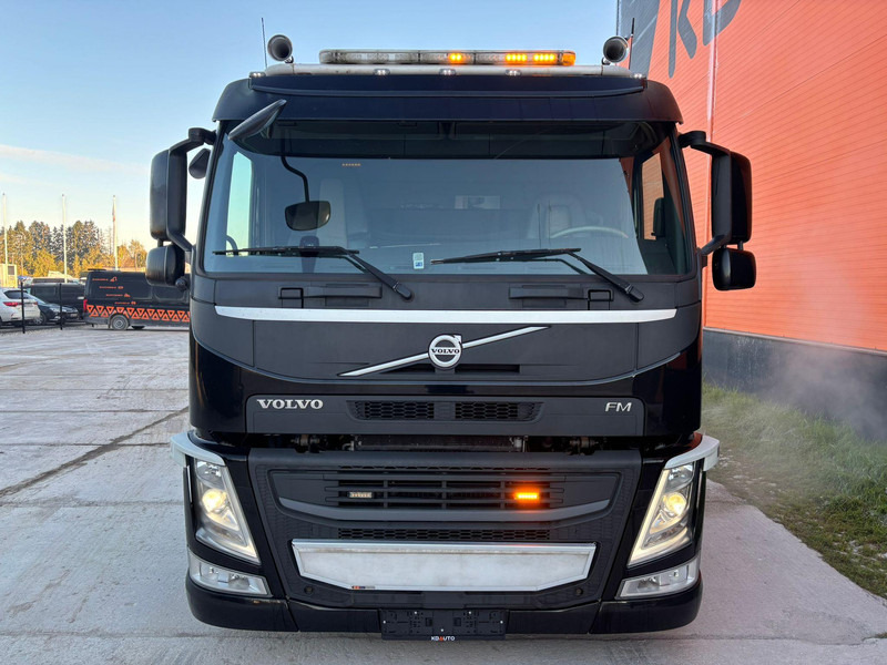 Volvo FM 500 8x4 VANG PLATFORM L=9273 mm / RAMPS L=2375 mm - Camion porte-voitures: photos 3 Volvo FM 500 8x4 VANG PLATFORM L=9273 mm / RAMPS L=2375 mm - Camion porte-voitures: photos 3