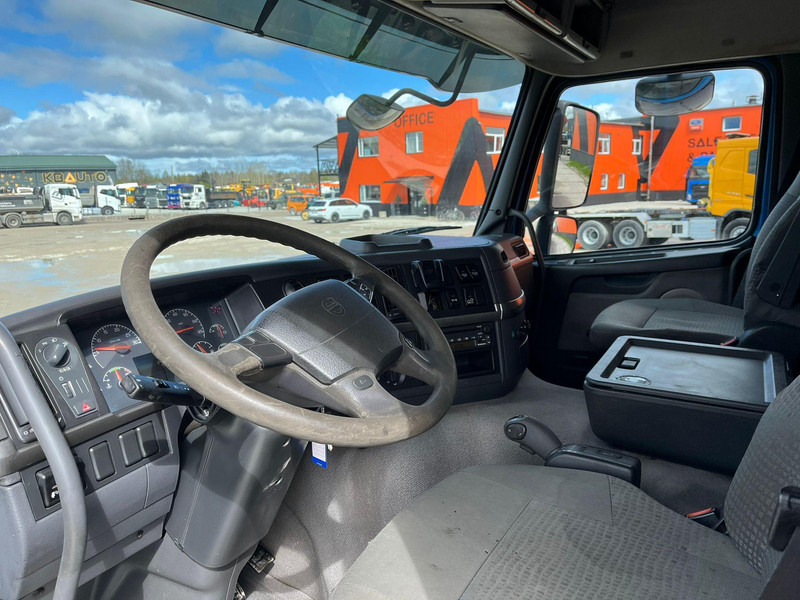 Camion plateau, Camion grue Volvo FM 9 300 6x2*4 HIAB 085D-3 / PLATFORM L=6320 mm: photos 15