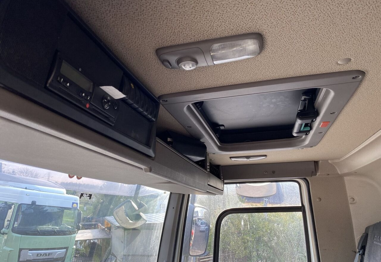 Camion plateau, Camion grue DAF CF 85 410: photos 11 Camion plateau, Camion grue DAF CF 85 410: photos 11