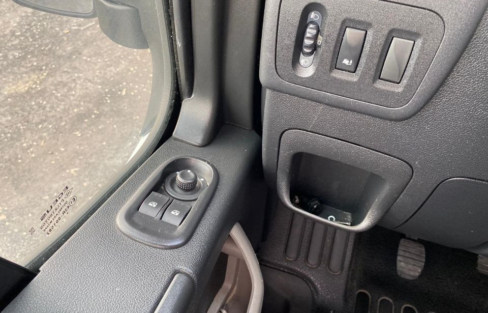 Châssis cabine, Véhicule utilitaire Renault Master: photos 11