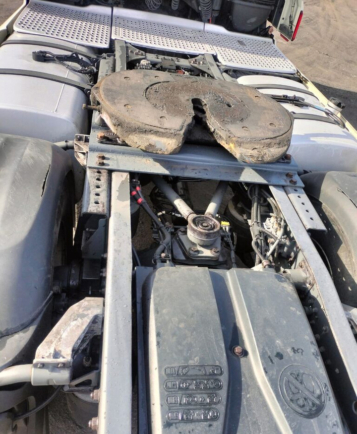 Tracteur routier DAF XF 460: photos 13