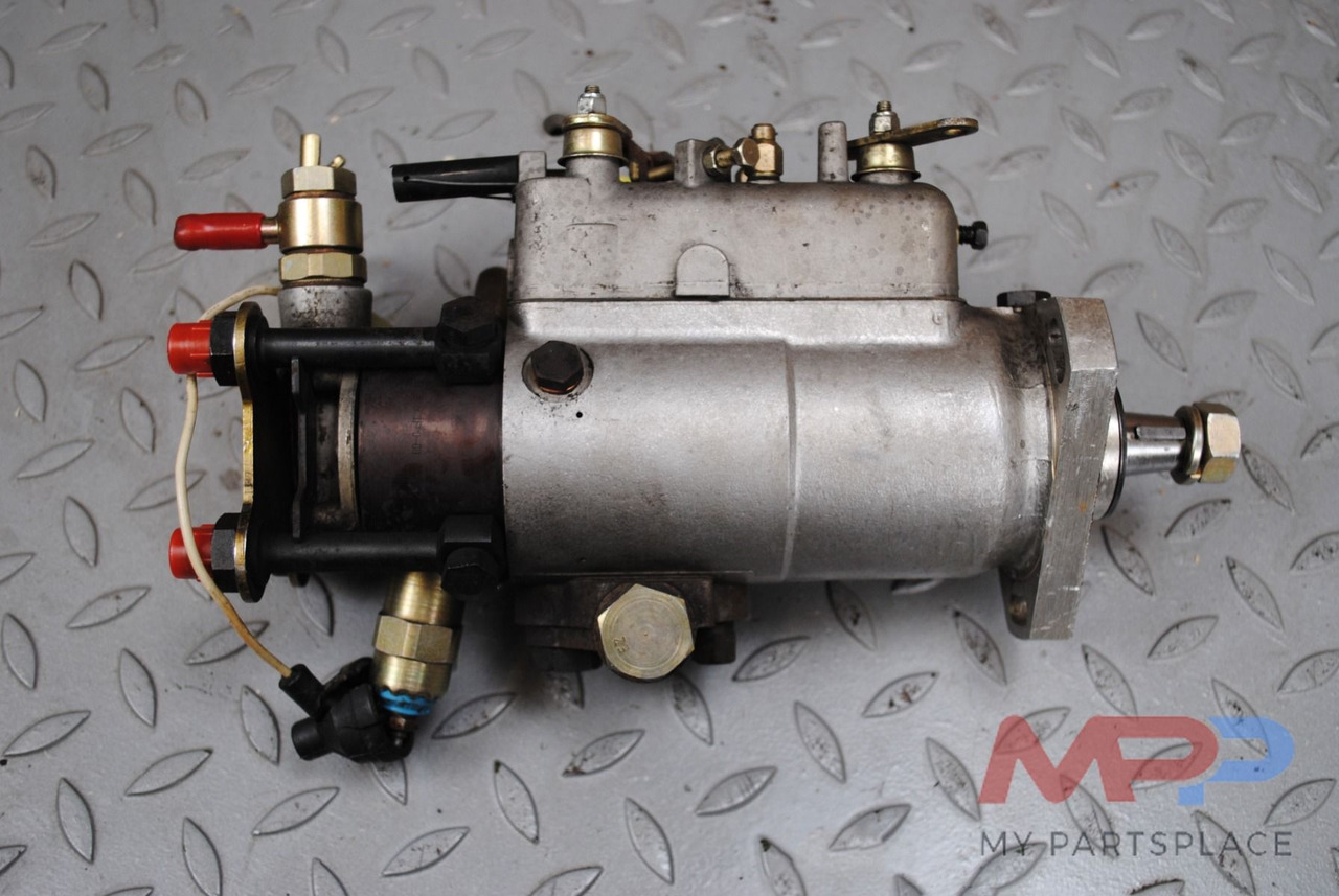 Injectiepomp Mitsubishi S4S - Pompe à carburant: photos 2 Injectiepomp Mitsubishi S4S - Pompe à carburant: photos 2