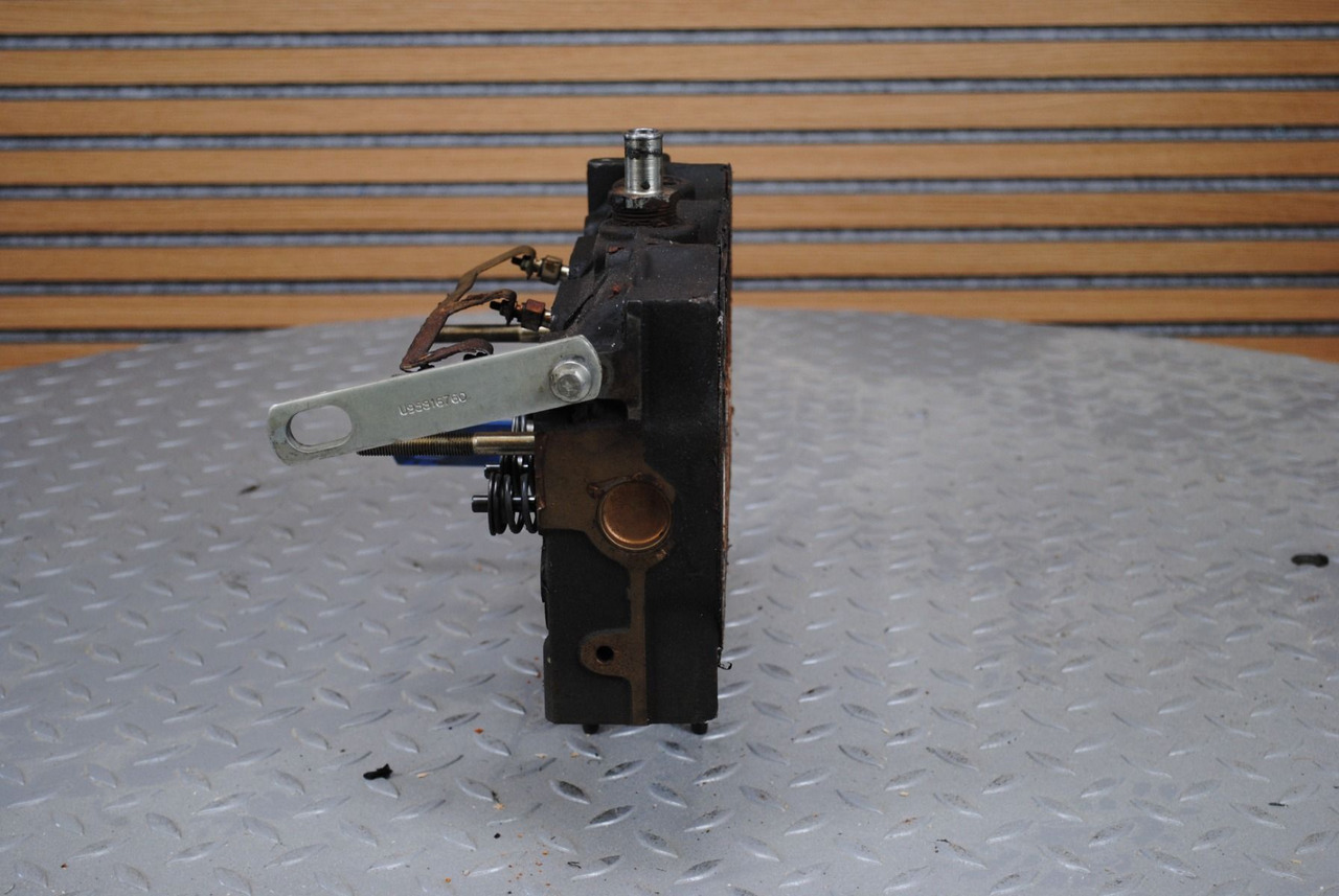 Perkins Cilinderkop Perkins 403-15 - Culasse: photos 4 Perkins Cilinderkop Perkins 403-15 - Culasse: photos 4