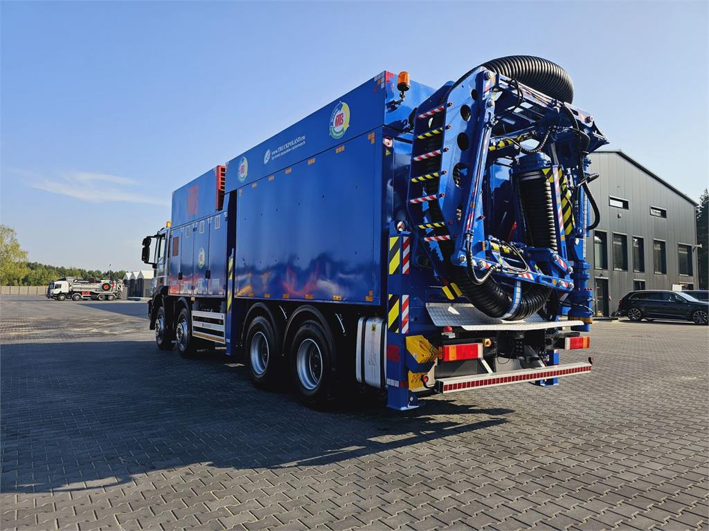 Iveco MTS 4 x TURBINE MTS 4 x TURBINE Saugbagger vacuum - Camion hydrocureur: photos 5 Iveco MTS 4 x TURBINE MTS 4 x TURBINE Saugbagger vacuum - Camion hydrocureur: photos 5
