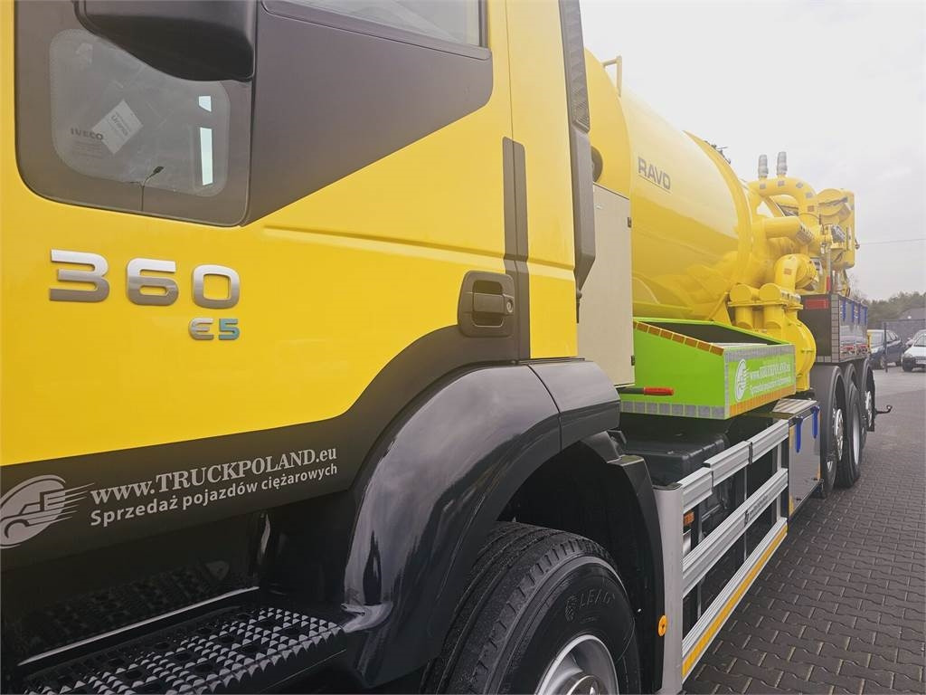 Camion hydrocureur Iveco RAVO WUKO FOR CHANNEL CLEANING druck saug kanal: photos 9 Camion hydrocureur Iveco RAVO WUKO FOR CHANNEL CLEANING druck saug kanal: photos 9