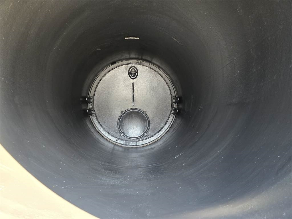 Camion hydrocureur Iveco WUKO MULLER KOMBI FOR CHANNEL CLEANING: photos 29
