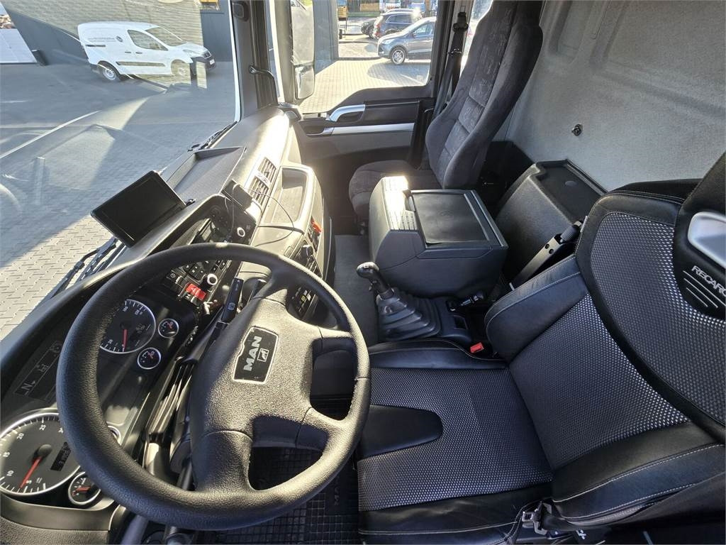 Camion hydrocureur MAN ASSMANN ADR KOMBI FOR CLEANING CANALS WUKO: photos 33