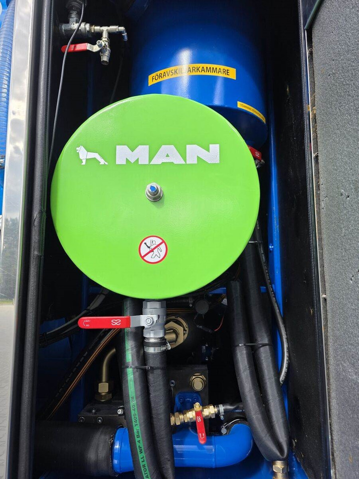 Camion hydrocureur MAN WUKO KAISER EUR-MARK PKL 7.9 FOR CLEANING SEWAGE E: photos 22 Camion hydrocureur MAN WUKO KAISER EUR-MARK PKL 7.9 FOR CLEANING SEWAGE E: photos 22