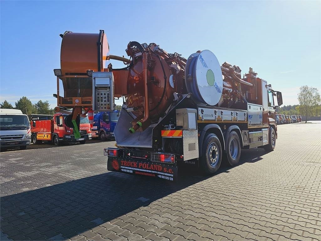 MAN WUKO KROLL ADR COMBI FOR SEWER CLEANING - Camion hydrocureur: photos 1 MAN WUKO KROLL ADR COMBI FOR SEWER CLEANING - Camion hydrocureur: photos 1