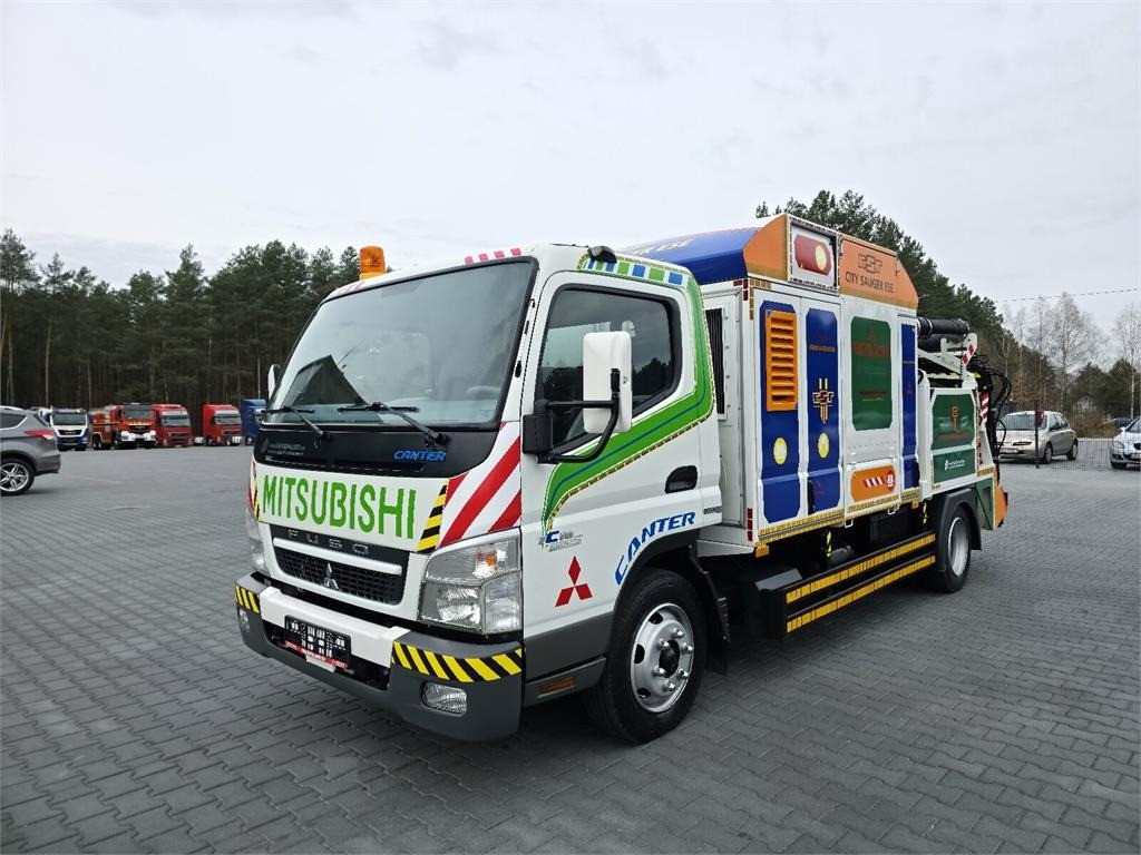 Mitsubishi CANTER RSP odkurzacz koparka ssąca Saugbagger CITY - Camion hydrocureur: photos 3 Mitsubishi CANTER RSP odkurzacz koparka ssąca Saugbagger CITY - Camion hydrocureur: photos 3