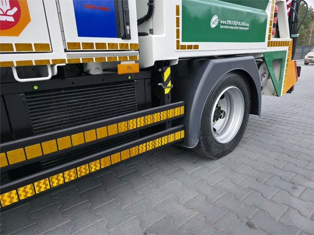 Camion hydrocureur Mitsubishi CANTER odkurzacz koparka ssąca Saugbagger CITY SAU: photos 13
