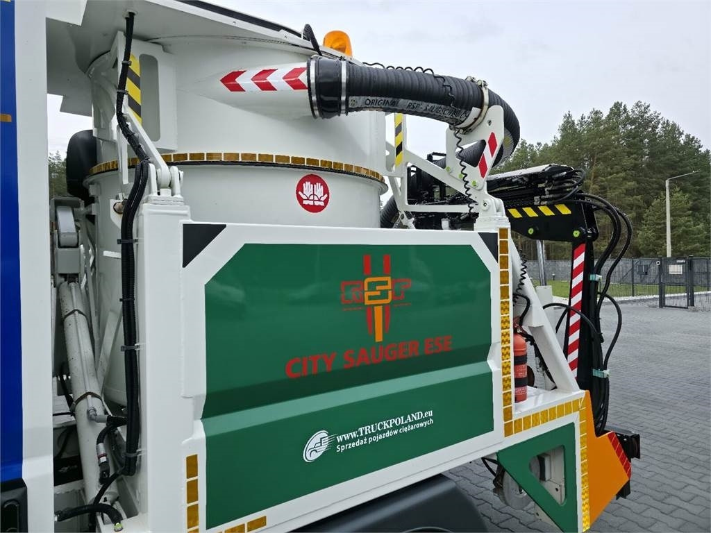 Camion hydrocureur Mitsubishi CANTER odkurzacz koparka ssąca Saugbagger CITY SAU: photos 14