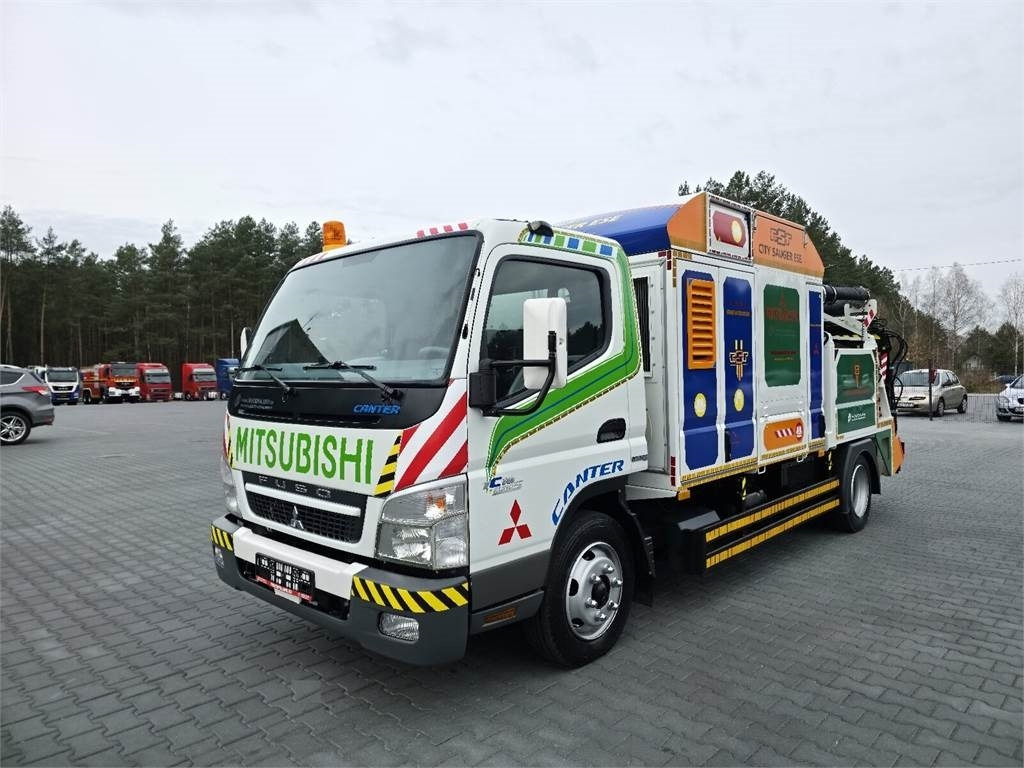 Mitsubishi CANTER odkurzacz koparka ssąca Saugbagger CITY SAU - Pelle: photos 3 Mitsubishi CANTER odkurzacz koparka ssąca Saugbagger CITY SAU - Pelle: photos 3