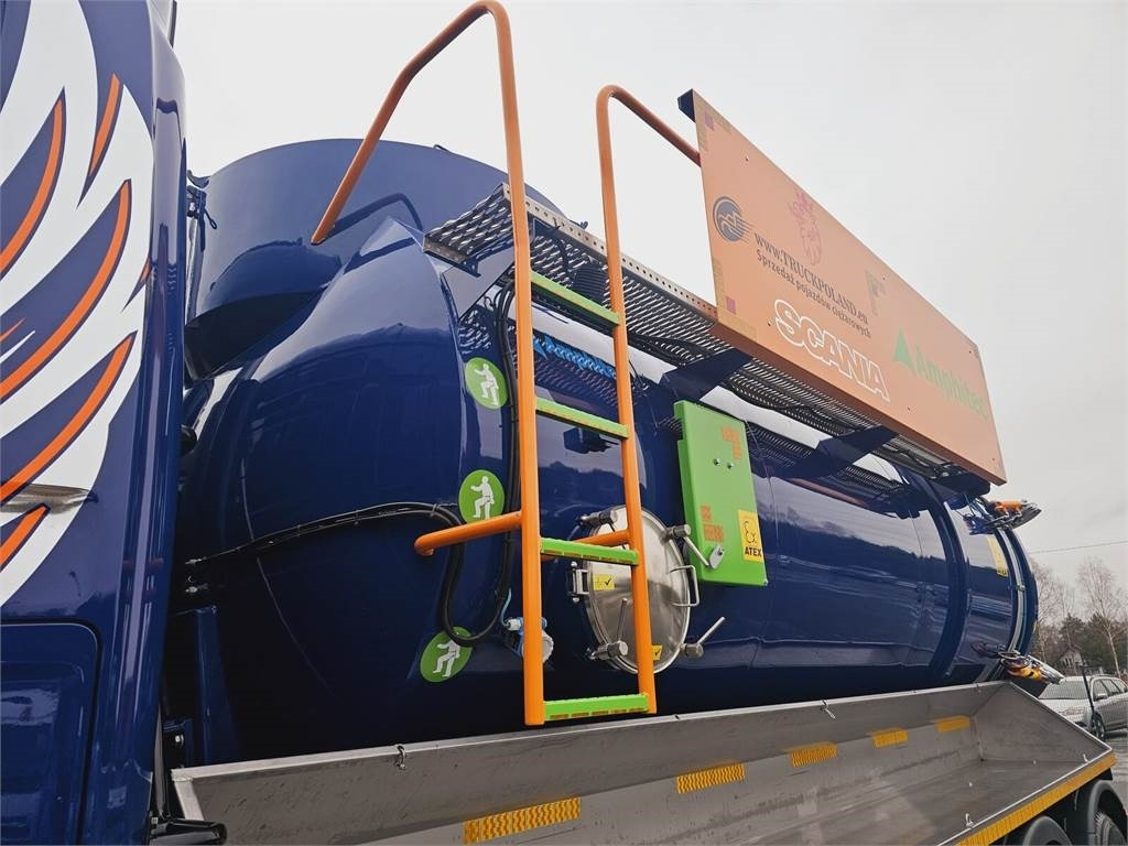 Scania Amphitec VORTEX ATEX EURO 6 vacuum suction loader - Camion hydrocureur: photos 2 Scania Amphitec VORTEX ATEX EURO 6 vacuum suction loader - Camion hydrocureur: photos 2