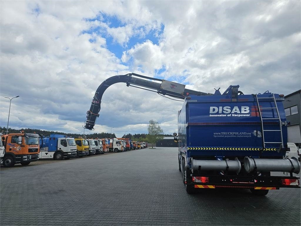 Scania DISAB ENVAC Saugbagger vacuum cleaner excavator su - Camion hydrocureur: photos 2 Scania DISAB ENVAC Saugbagger vacuum cleaner excavator su - Camion hydrocureur: photos 2