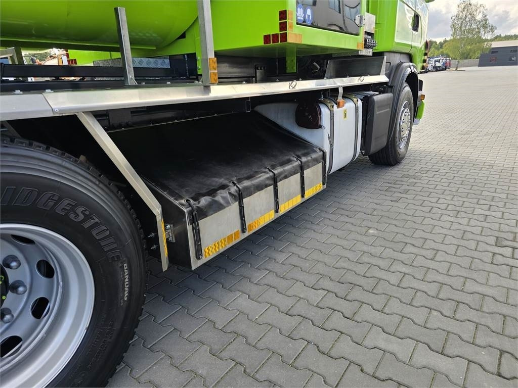 Scania Disab Centurion P210/9 Suction-blowing vacuum load - Camion hydrocureur: photos 5 Scania Disab Centurion P210/9 Suction-blowing vacuum load - Camion hydrocureur: photos 5