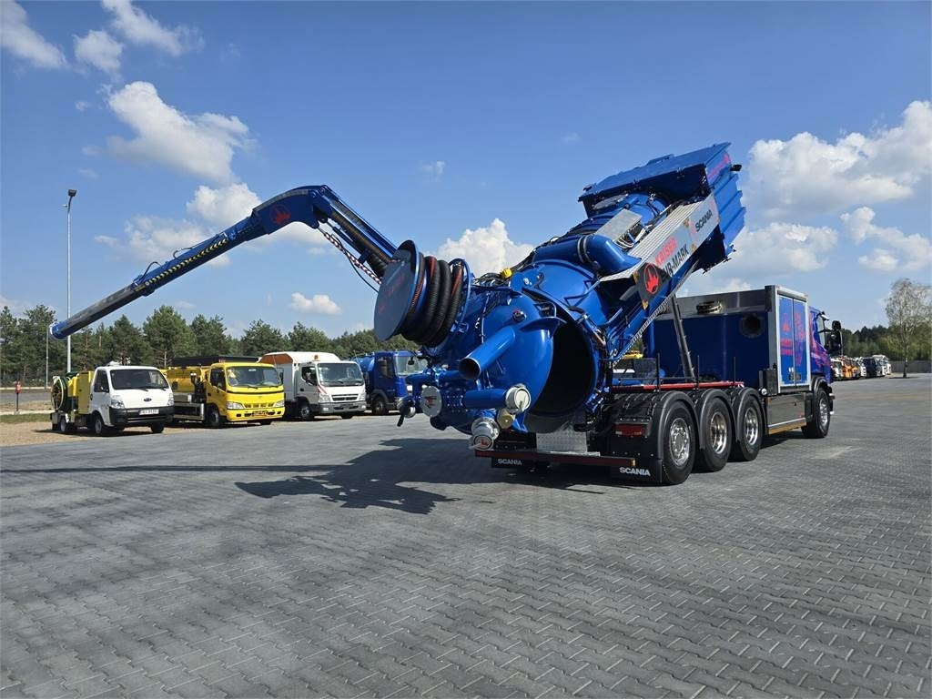 Scania KAISER EUR-MARK PL 8 Vacuum suction-blowing loader - Camion hydrocureur: photos 1 Scania KAISER EUR-MARK PL 8 Vacuum suction-blowing loader - Camion hydrocureur: photos 1