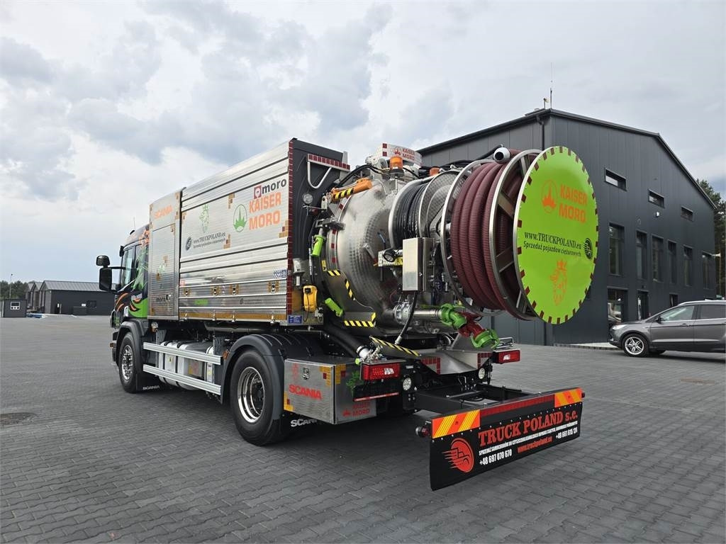 Scania MORO KAISER WUKO COMBI HOT WATER FOR CLEANING SEWE - Camion hydrocureur: photos 5 Scania MORO KAISER WUKO COMBI HOT WATER FOR CLEANING SEWE - Camion hydrocureur: photos 5