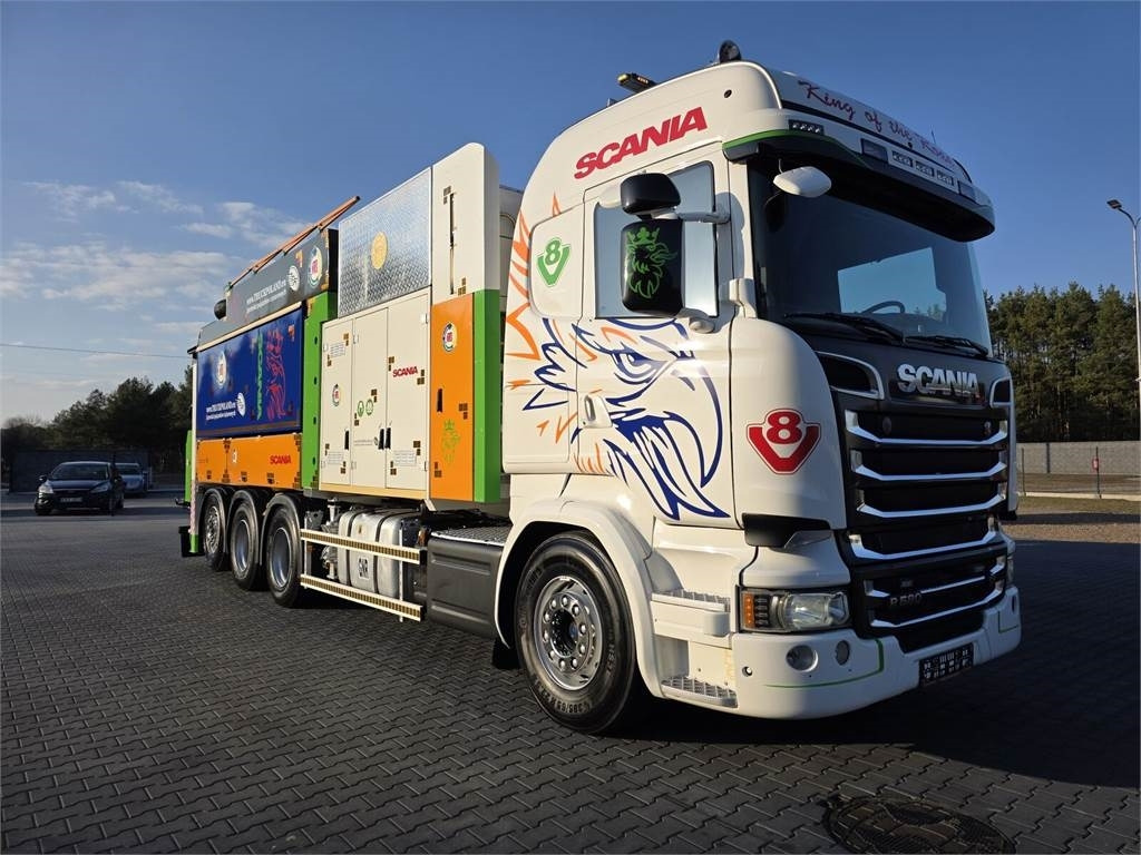 Scania V8 R580 MTS DINO 5 TRIPLE 54000V Saugbagger cleane - Camion hydrocureur: photos 2 Scania V8 R580 MTS DINO 5 TRIPLE 54000V Saugbagger cleane - Camion hydrocureur: photos 2