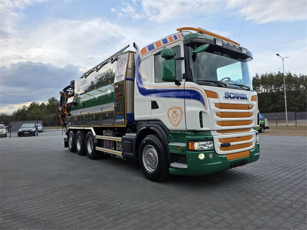 Scania WUKO KAISER EUR-MARK PKL 12.8 FOR CLEANING CANALS - Camion hydrocureur: photos 2 Scania WUKO KAISER EUR-MARK PKL 12.8 FOR CLEANING CANALS - Camion hydrocureur: photos 2