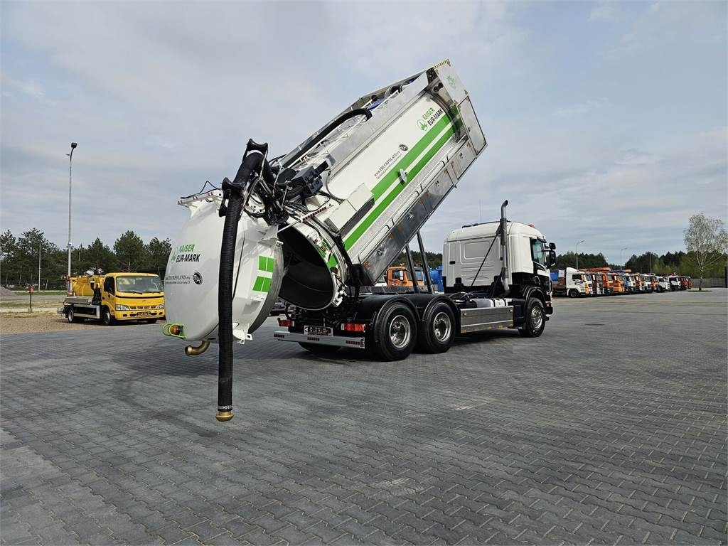 Scania WUKO KAISER EUR-MARK PKL 8.8 FOR COMBI DECK CLEANI - Camion hydrocureur: photos 1 Scania WUKO KAISER EUR-MARK PKL 8.8 FOR COMBI DECK CLEANI - Camion hydrocureur: photos 1