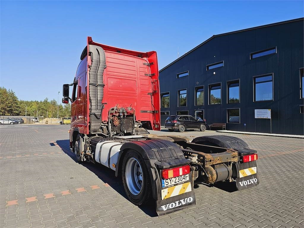 Volvo FH13 XXL MANUAL 420 EURO 5 2011 r MEGA LOW DECK - Tracteur routier: photos 4 Volvo FH13 XXL MANUAL 420 EURO 5 2011 r MEGA LOW DECK - Tracteur routier: photos 4
