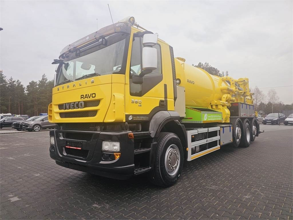 Iveco RAVO WUKO FOR CHANNEL CLEANING druck saug kanal  - Véhicule de voirie/ Spécial: photos 3 Iveco RAVO WUKO FOR CHANNEL CLEANING druck saug kanal  - Véhicule de voirie/ Spécial: photos 3