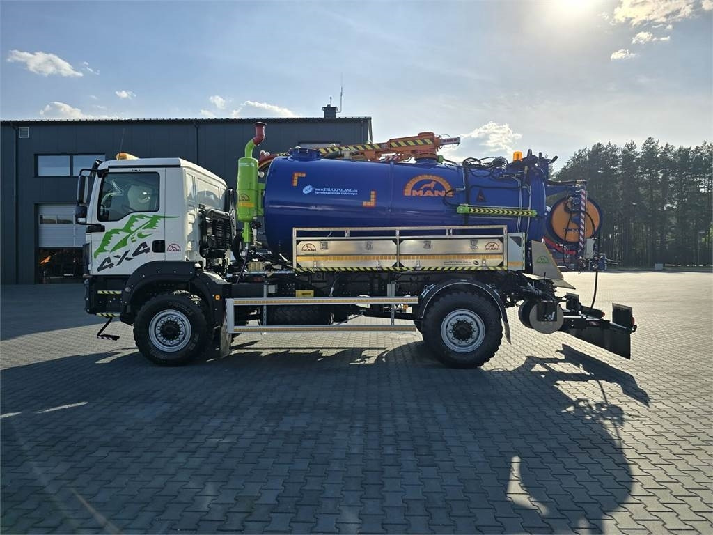 MAN TGM 4x4 GAMON PW8 for collecting liquid waste sepa - Véhicule de voirie/ Spécial: photos 4 MAN TGM 4x4 GAMON PW8 for collecting liquid waste sepa - Véhicule de voirie/ Spécial: photos 4