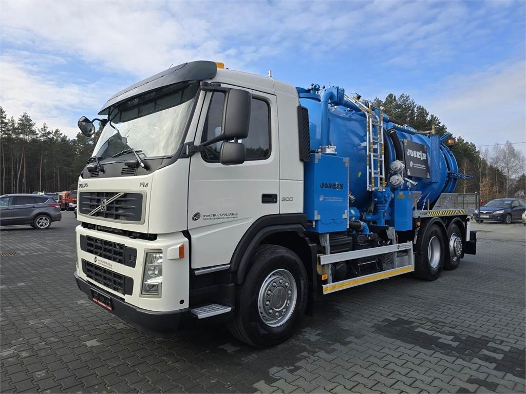 Volvo JOSKIN WUKO FOR CLEANING COMBI  - Camion hydrocureur: photos 3 Volvo JOSKIN WUKO FOR CLEANING COMBI  - Camion hydrocureur: photos 3
