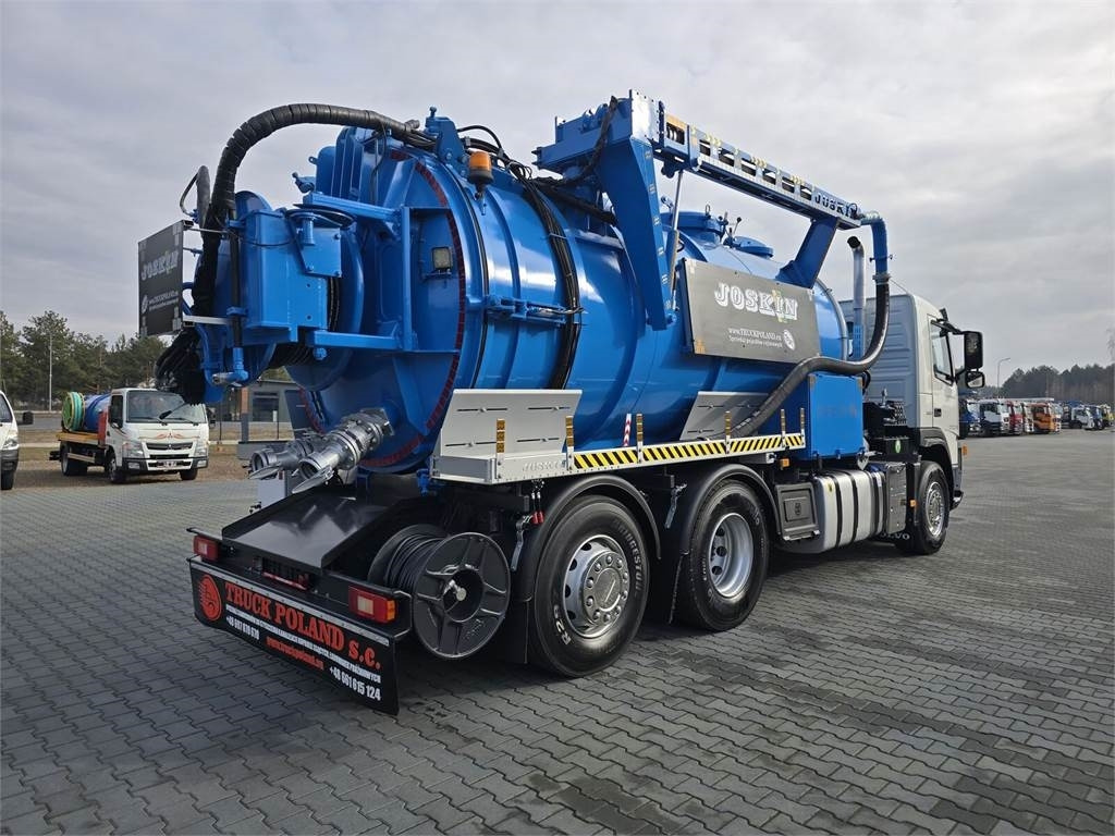 Volvo JOSKIN WUKO FOR CLEANING COMBI  - Camion hydrocureur: photos 5 Volvo JOSKIN WUKO FOR CLEANING COMBI  - Camion hydrocureur: photos 5