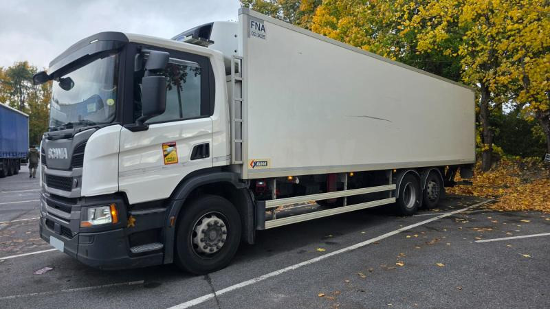 Scania P 320 - Camion frigorifique: photos 4 Scania P 320 - Camion frigorifique: photos 4