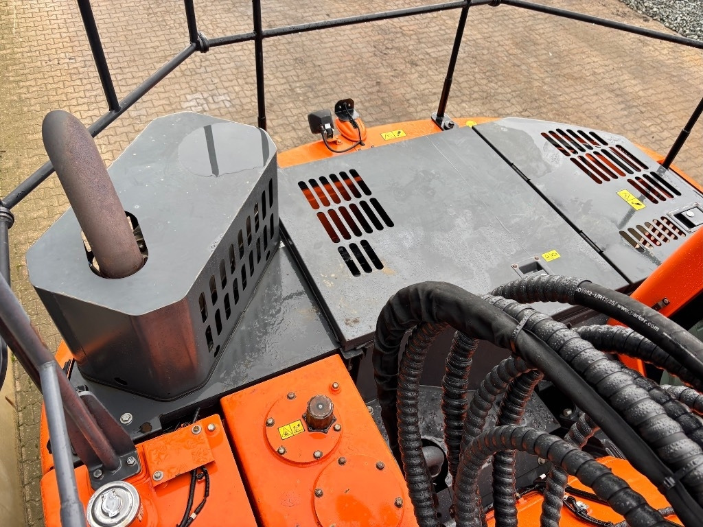 Pelle sur chenille Doosan DX 235 LCR-5 - DX 235 - DX 225: photos 26 Pelle sur chenille Doosan DX 235 LCR-5 - DX 235 - DX 225: photos 26