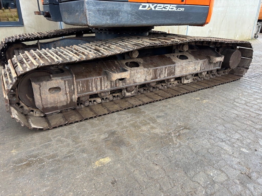 Pelle sur chenille Doosan DX 235 LCR-5 - DX 235 - DX 225: photos 31 Pelle sur chenille Doosan DX 235 LCR-5 - DX 235 - DX 225: photos 31