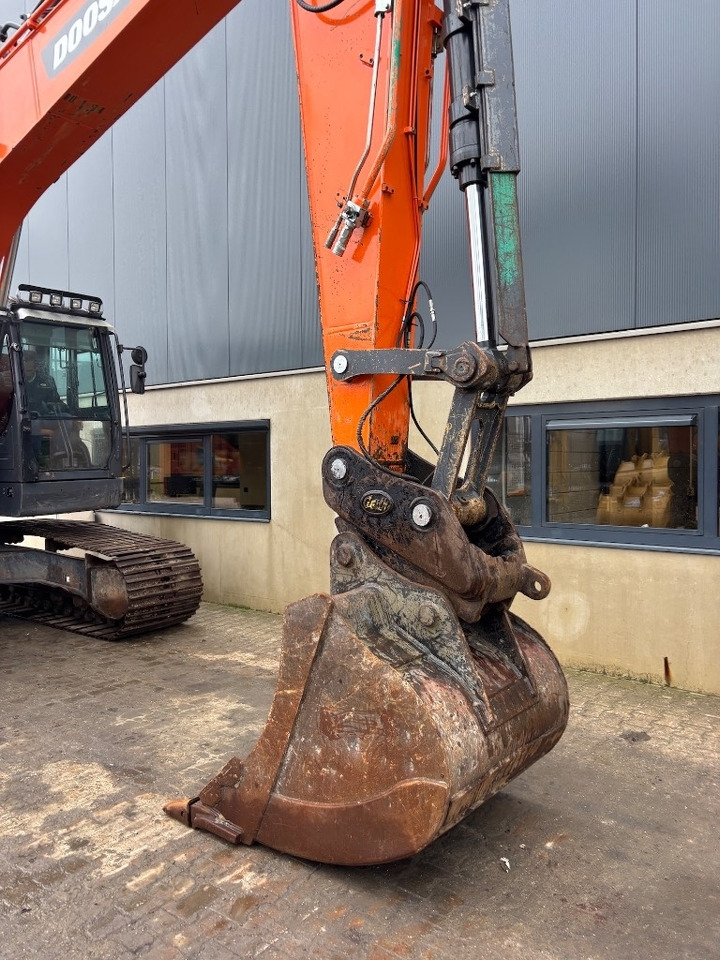 Pelle sur chenille Doosan DX 235 LCR-5 - DX 235 - DX 225: photos 12 Pelle sur chenille Doosan DX 235 LCR-5 - DX 235 - DX 225: photos 12
