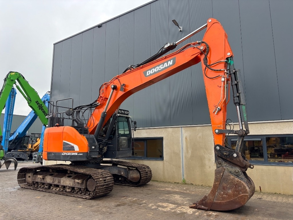 Pelle sur chenille Doosan DX 235 LCR-5 - DX 235 - DX 225: photos 8 Pelle sur chenille Doosan DX 235 LCR-5 - DX 235 - DX 225: photos 8