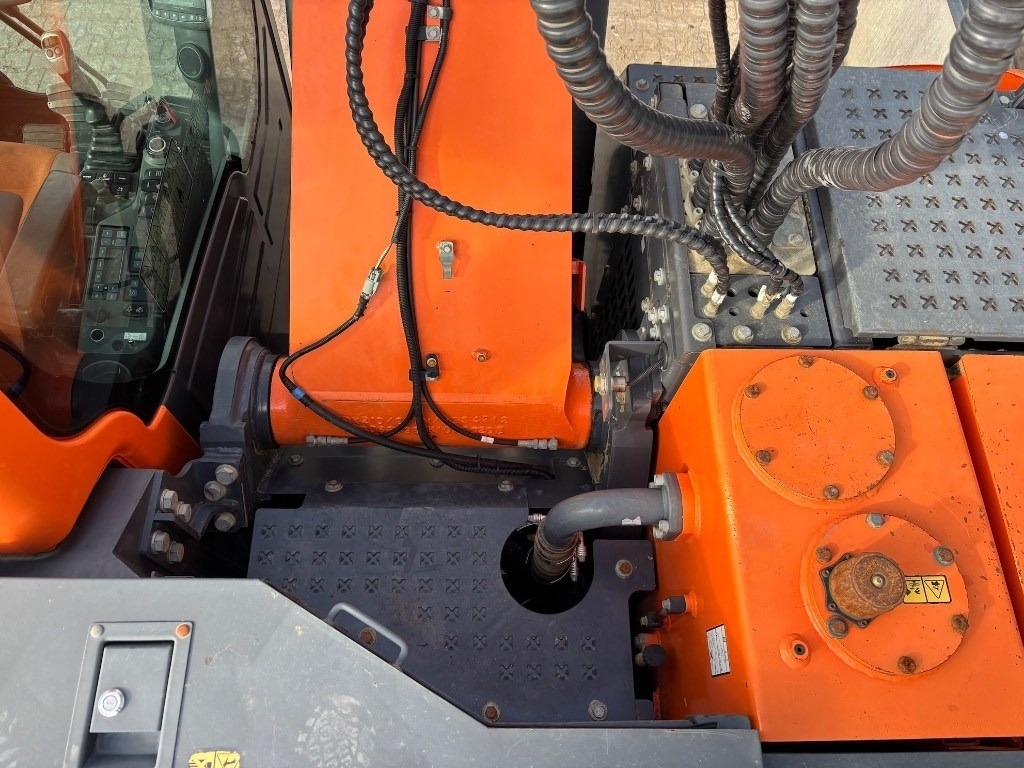 Pelle sur chenille Doosan DX 235 LCR-5 - DX235 - DX235LCR - 235: photos 25 Pelle sur chenille Doosan DX 235 LCR-5 - DX235 - DX235LCR - 235: photos 25
