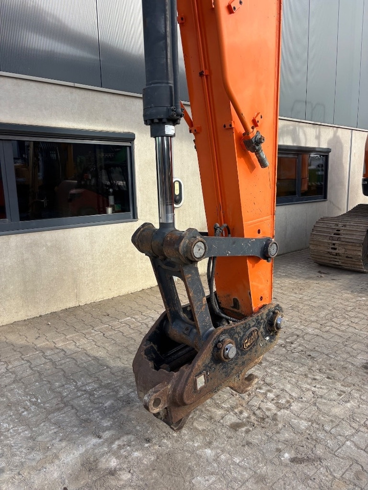 Pelle sur chenille Doosan DX 235 LCR-5 - DX235 - DX235LCR - 235: photos 19 Pelle sur chenille Doosan DX 235 LCR-5 - DX235 - DX235LCR - 235: photos 19
