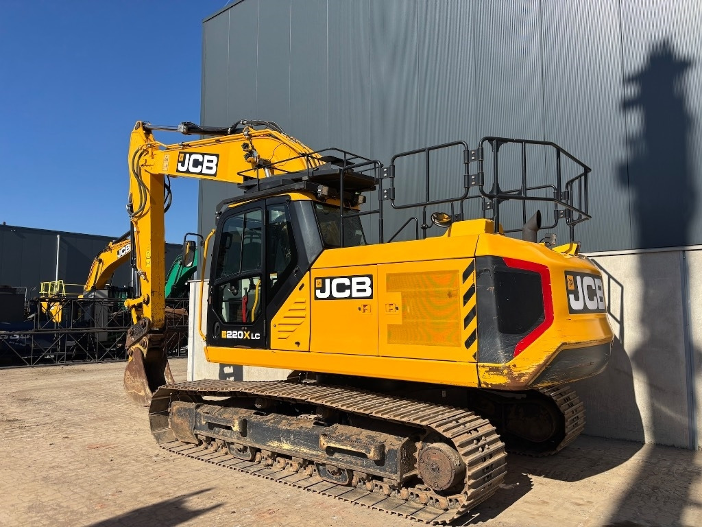 JCB 220 XL 4F -- 220X LC -- 220 X LC - 220 - Pelle sur chenille: photos 3 JCB 220 XL 4F -- 220X LC -- 220 X LC - 220 - Pelle sur chenille: photos 3