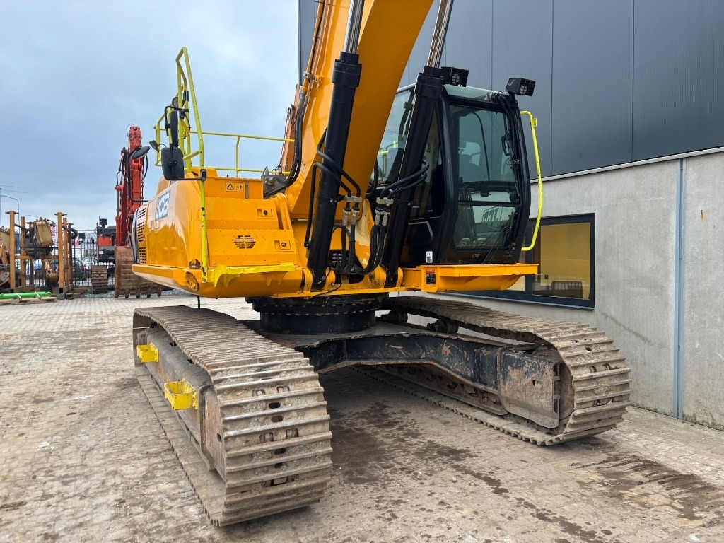 Pelle sur chenille JCB JS370LC -- JS 370 LC -- Full options: photos 15