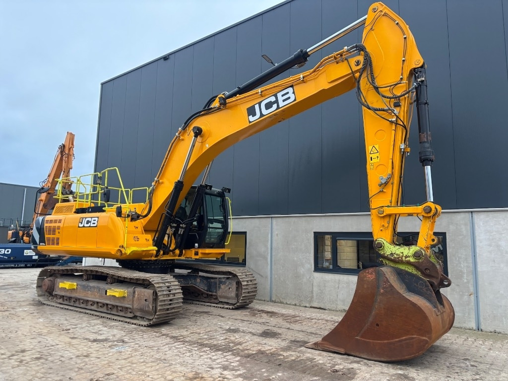 Pelle sur chenille JCB JS370LC -- JS 370 LC -- Full options: photos 14