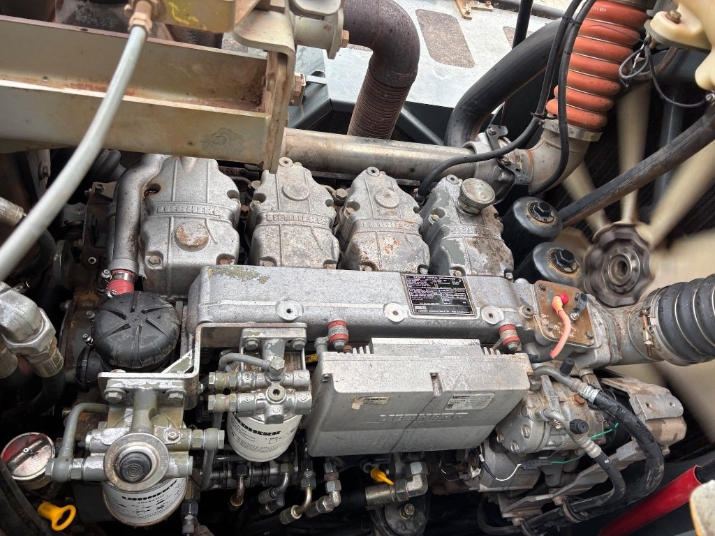 Chargeuse sur pneus Liebherr L 550: photos 18