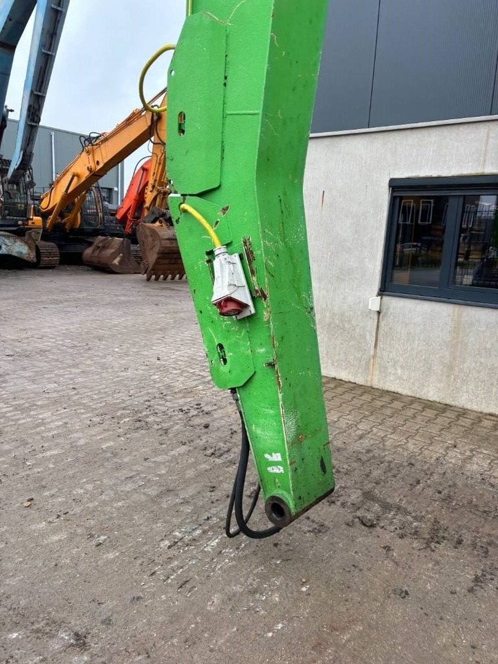 Sennebogen 835R HD -- Hydr undercarriage -- 835 - Pelle de manutention: photos 5 Sennebogen 835R HD -- Hydr undercarriage -- 835 - Pelle de manutention: photos 5
