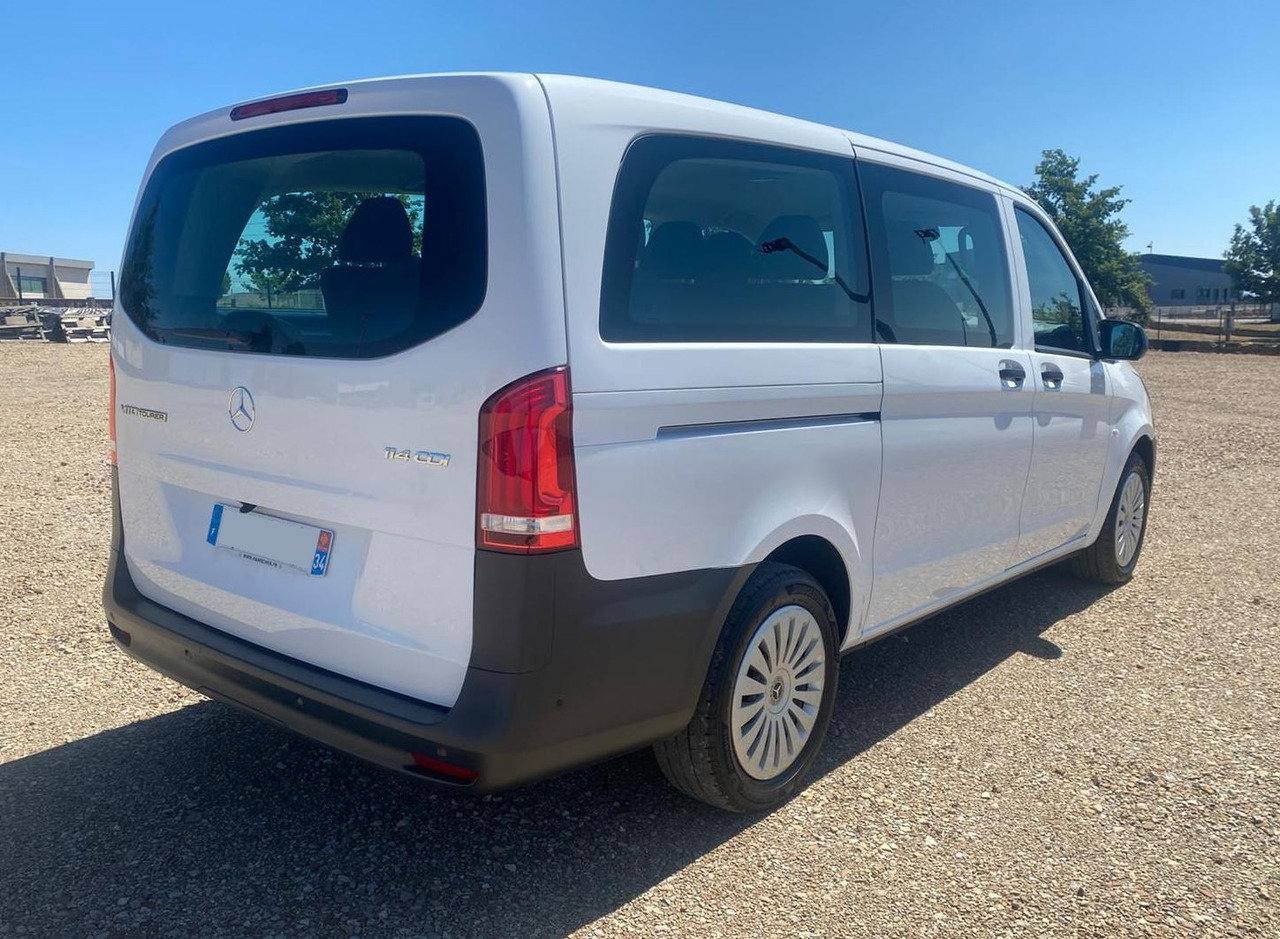 MERCEDES-BENZ Vito Tourer 114 CDI 136 Long Pro 9G-Tronic 8 Places - Transport de personnes: photos 4 MERCEDES-BENZ Vito Tourer 114 CDI 136 Long Pro 9G-Tronic 8 Places - Transport de personnes: photos 4