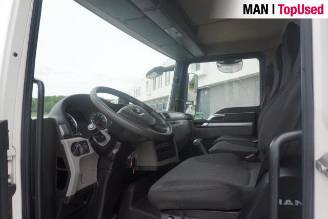 MAN TGL 8.190 4X2 BL / Koffer LBW - Camion fourgon: photos 4 MAN TGL 8.190 4X2 BL / Koffer LBW - Camion fourgon: photos 4