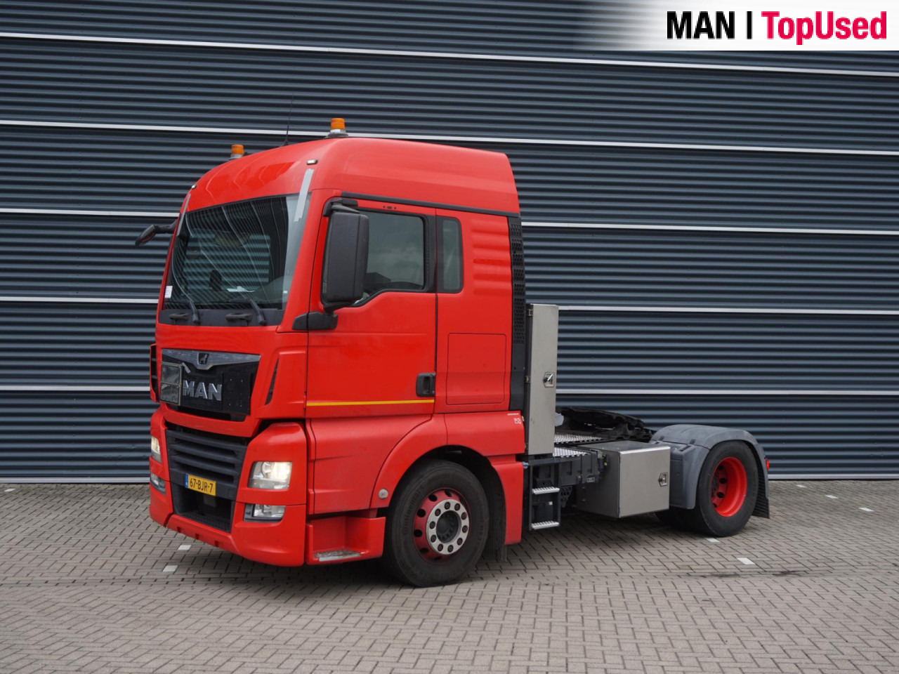 MAN TGX 18.420 4X2 BLS / ADR EXIII / PTO / Euro6 - Tracteur routier: photos 1 MAN TGX 18.420 4X2 BLS / ADR EXIII / PTO / Euro6 - Tracteur routier: photos 1