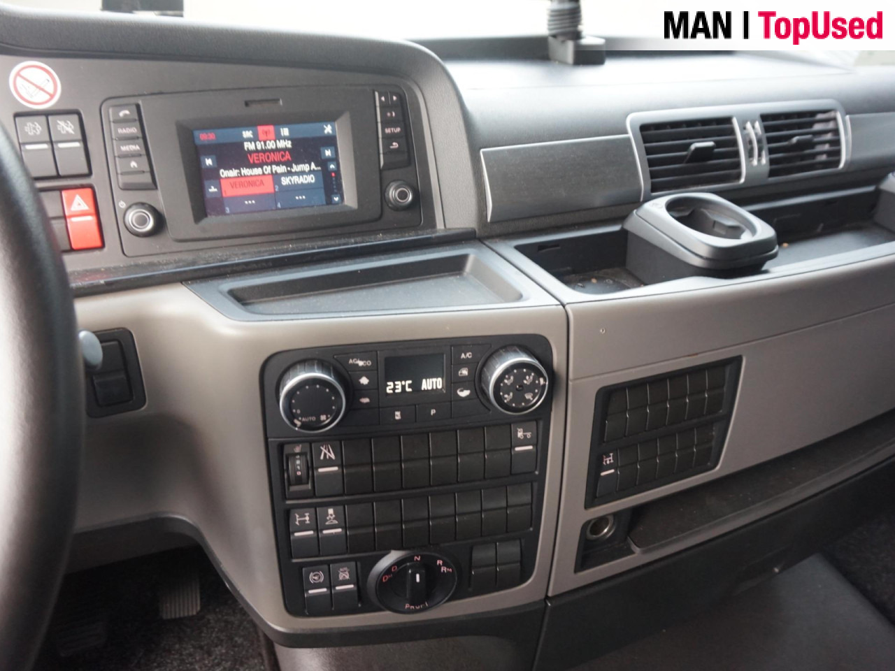 MAN TGX 18.420 4X2 BLS - Tracteur routier: photos 5 MAN TGX 18.420 4X2 BLS - Tracteur routier: photos 5