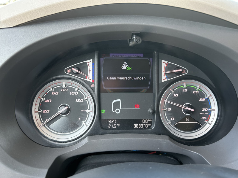 DAF LF 320 FA / Effer 175.2/c3s Crane / 363 dkm / Plateau - Camion grue: photos 4 DAF LF 320 FA / Effer 175.2/c3s Crane / 363 dkm / Plateau - Camion grue: photos 4