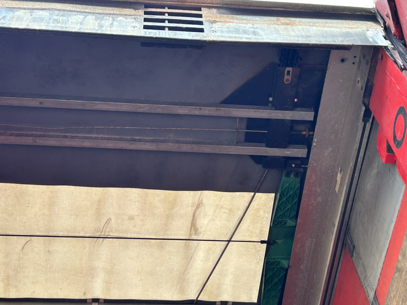 Krone Profi Liner / Mega / Pritsch - Plane / BPW Trommel / NL Aufligger - Semi-remorque rideaux coulissants: photos 4 Krone Profi Liner / Mega / Pritsch - Plane / BPW Trommel / NL Aufligger - Semi-remorque rideaux coulissants: photos 4